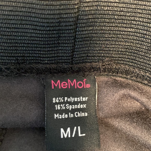 MeMoi High Waisted Morrison Snakeskin Legging - Picture 10 of 11